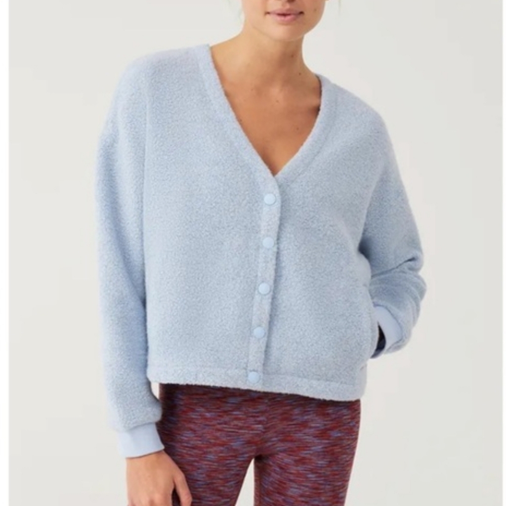 Outdoor Voices Megafleece Cardigan Women's Size Large Wool Blend Light‎ Blue